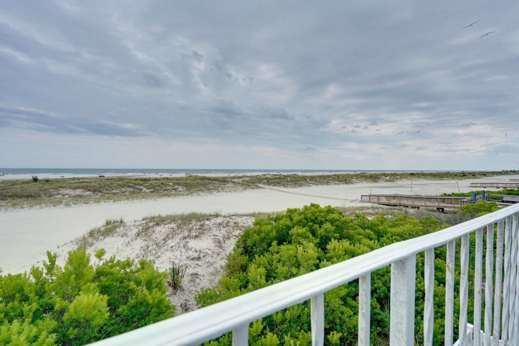 Cozy Oceanfront Condo With Pool And Beach Access! Wildwood Crest Esterno foto