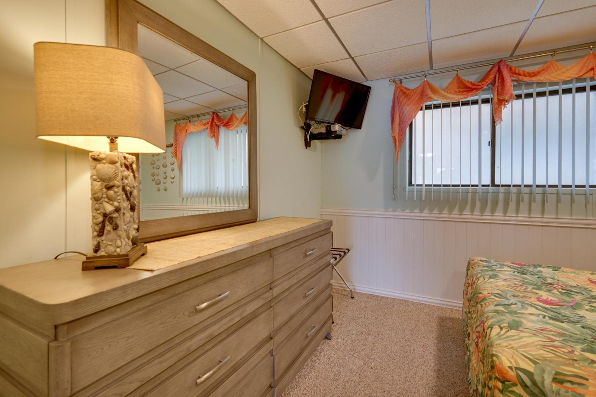 Cozy Oceanfront Condo With Pool And Beach Access! Wildwood Crest Esterno foto
